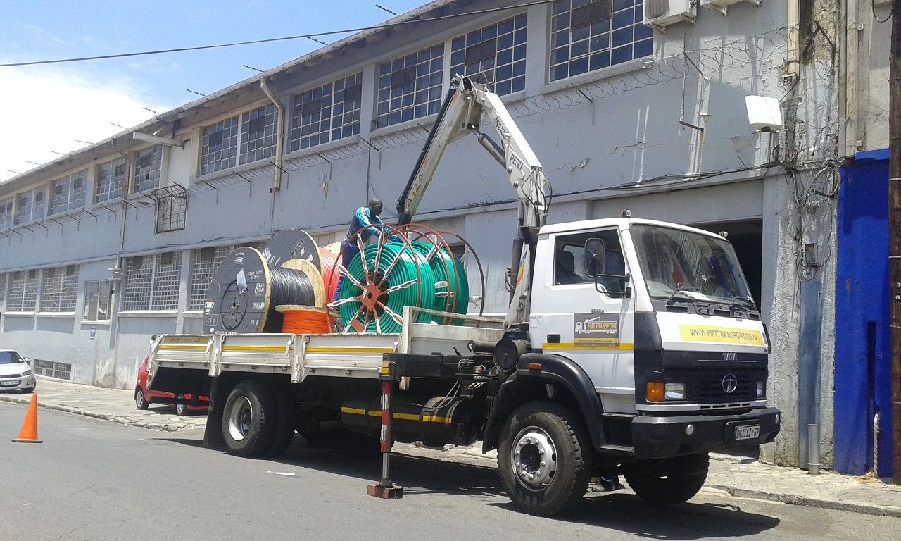 crane trucks hire