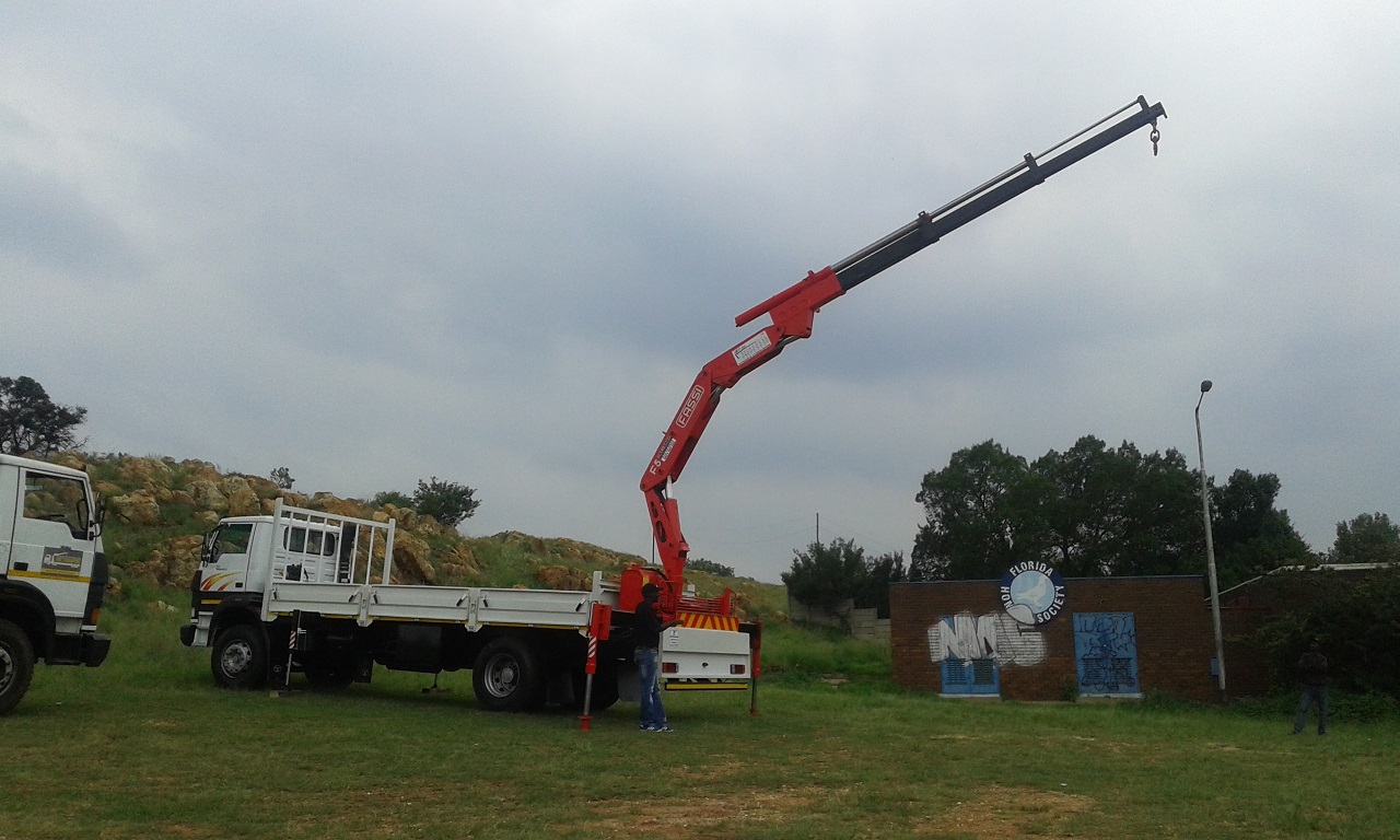 crane trucks hire