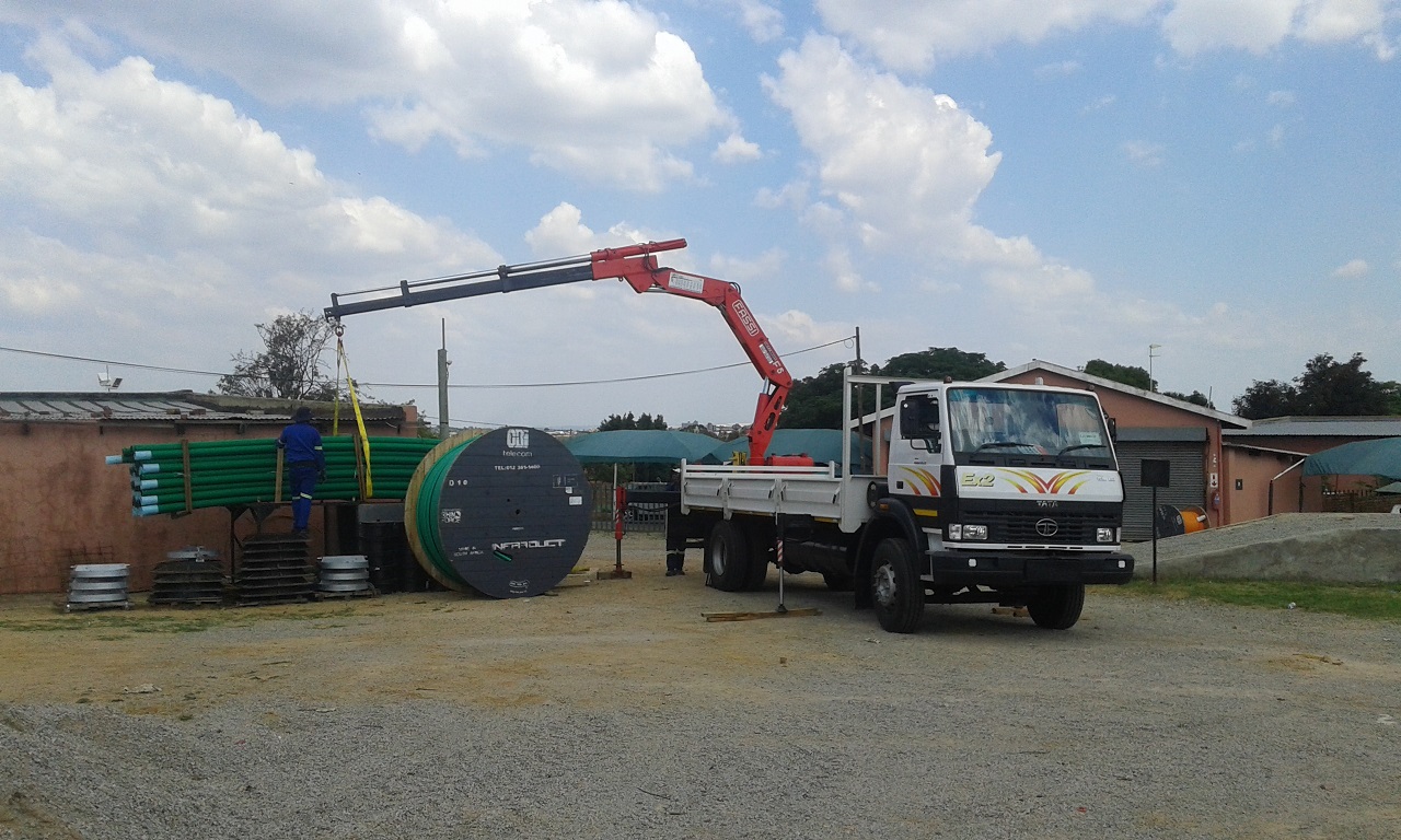 crane trucks hire