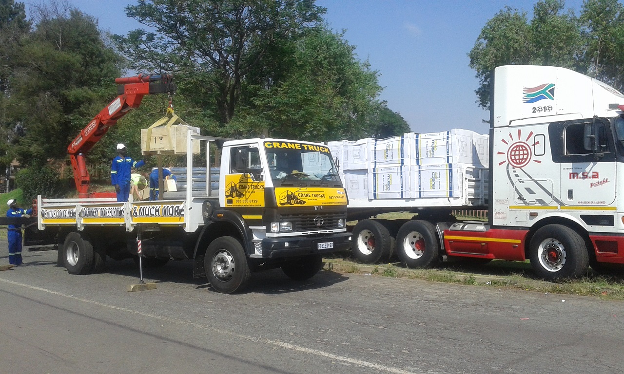 crane trucks hire