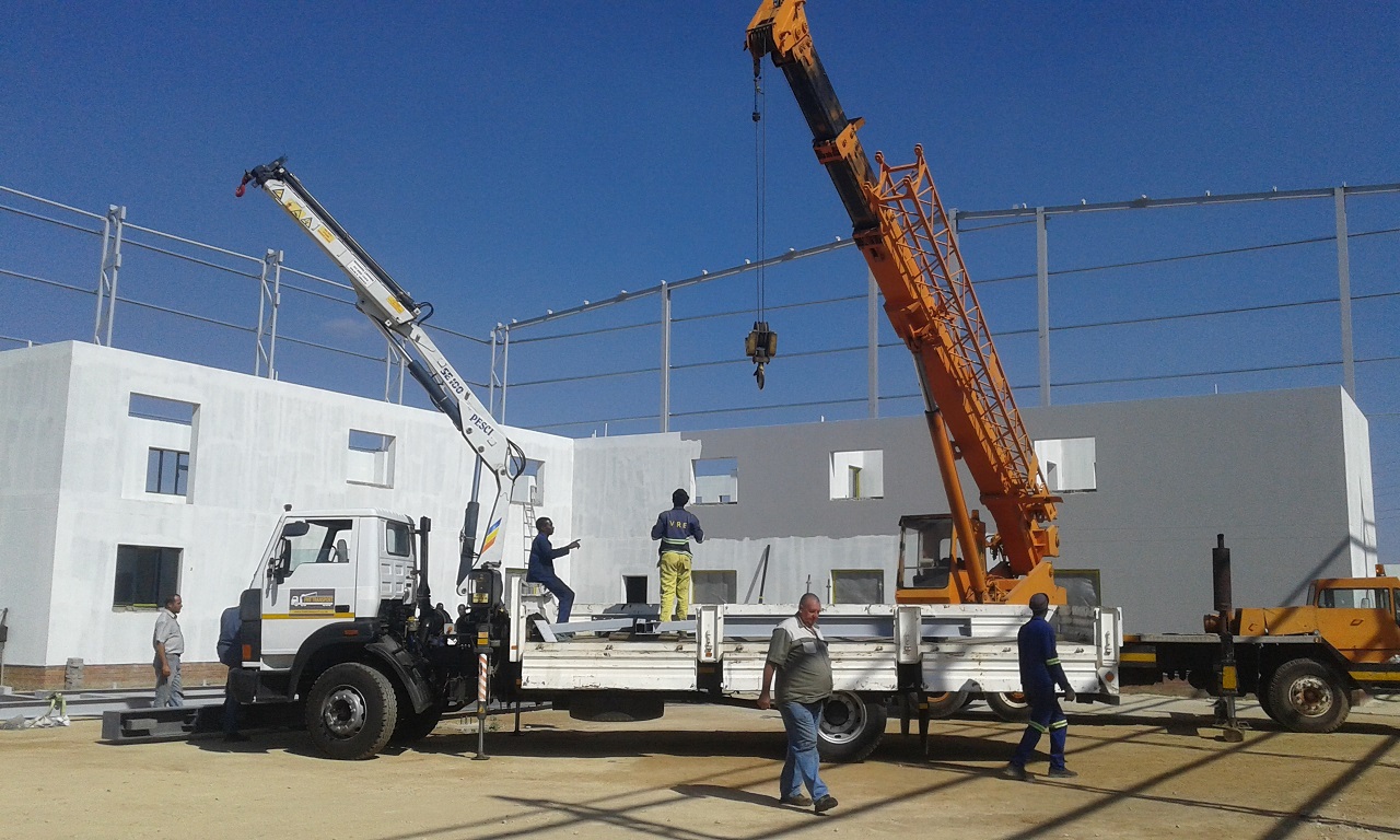 crane trucks hire